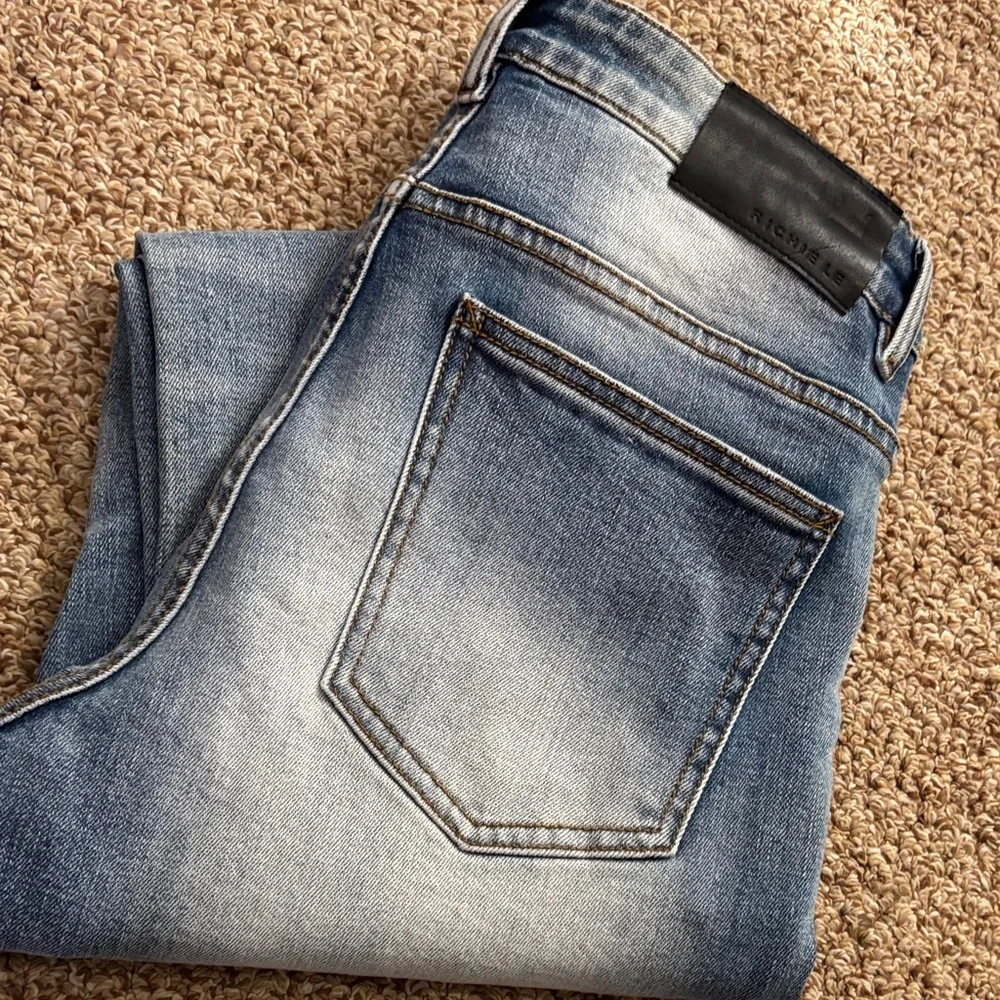 Men’s  Blue Jeans - Picture 3 of 8
